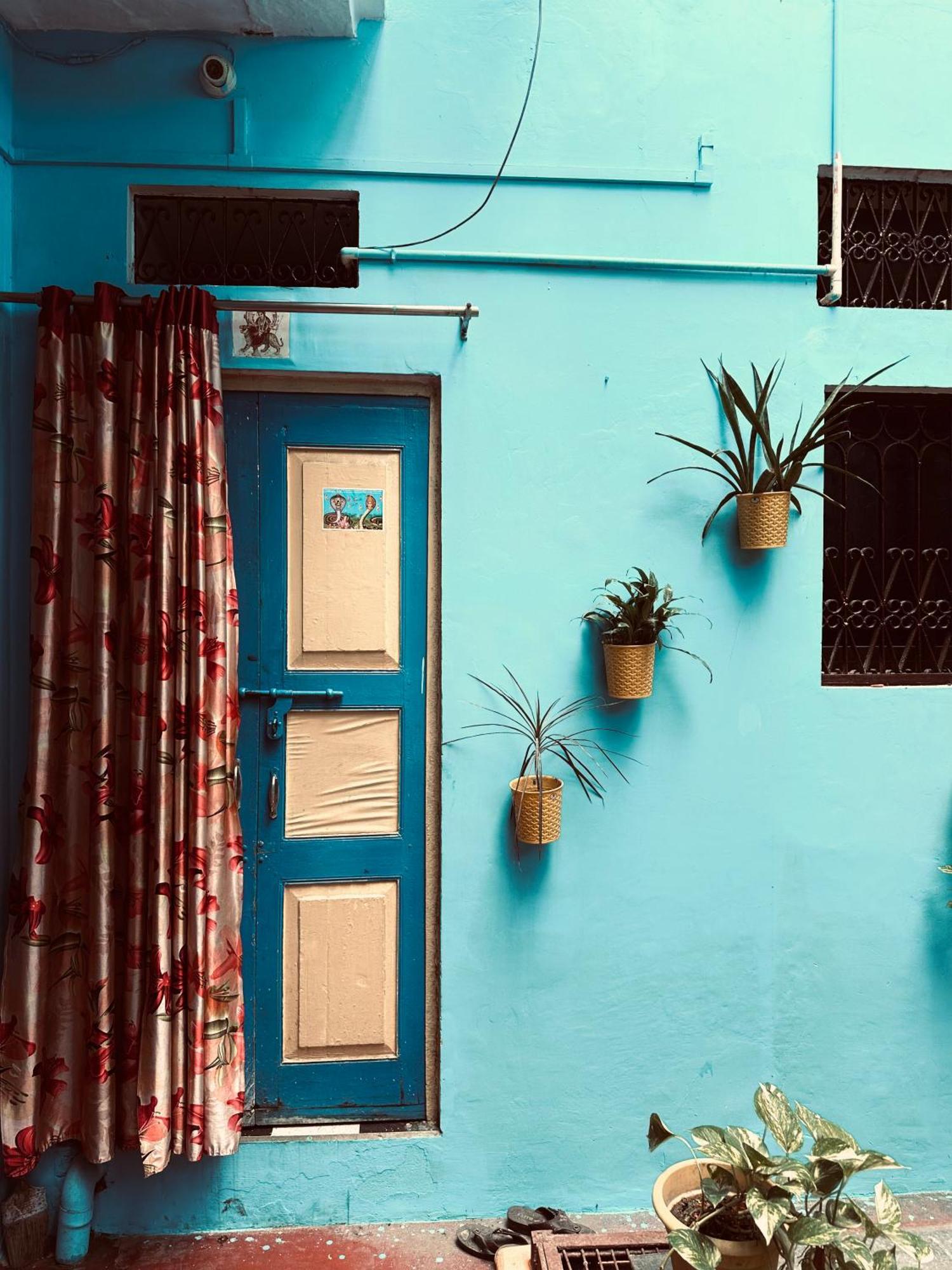 Home Stay Suraj Inn Varanasi Exterior photo